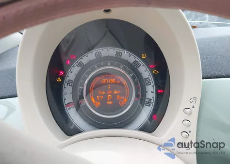 2013 Fiat 500 Pop z USA, uszkodzony, nr VIN 3C3CFFAR8DT529334